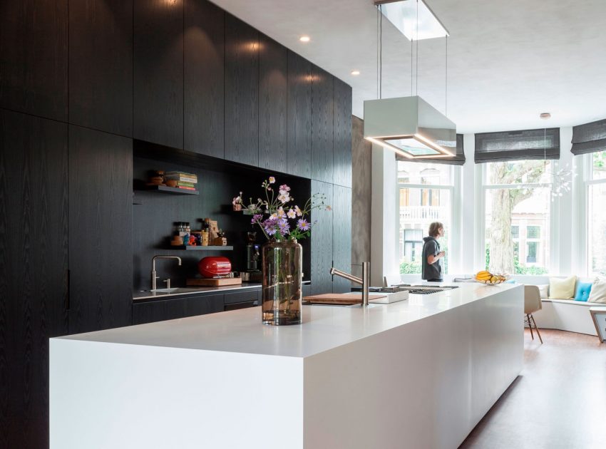 A Spacious Contemporary Townhouse with Balconies and Full-Storey Windows in Rotterdam by Paul de Ruiter Architects & Chris Collaris (11)