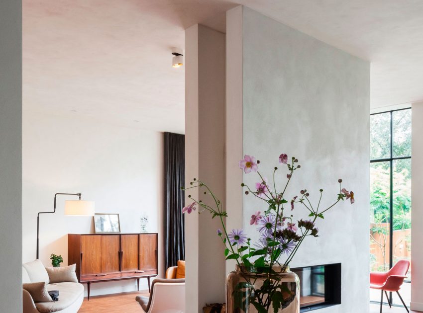 A Spacious Contemporary Townhouse with Balconies and Full-Storey Windows in Rotterdam by Paul de Ruiter Architects & Chris Collaris (12)