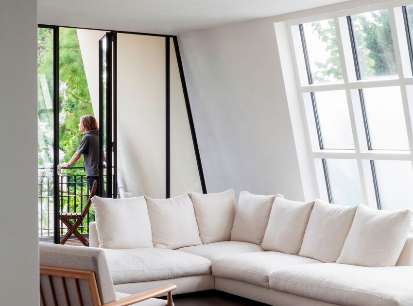 A Spacious Contemporary Townhouse with Balconies and Full-Storey Windows in Rotterdam by Paul de Ruiter Architects & Chris Collaris (9)