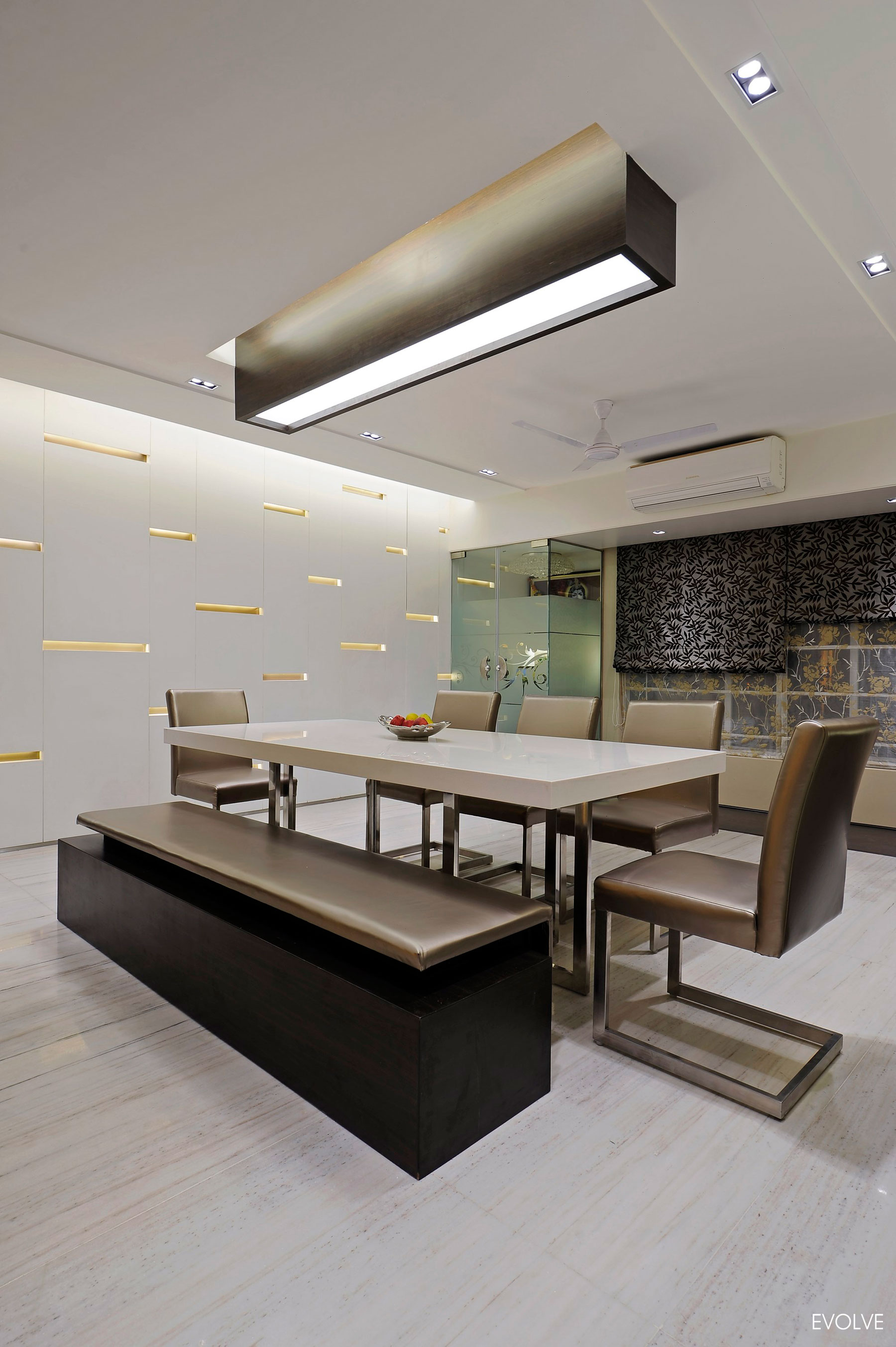 A Spacious and Practical Apartment with Modern Look in Mumbai, India by Evolve (9)