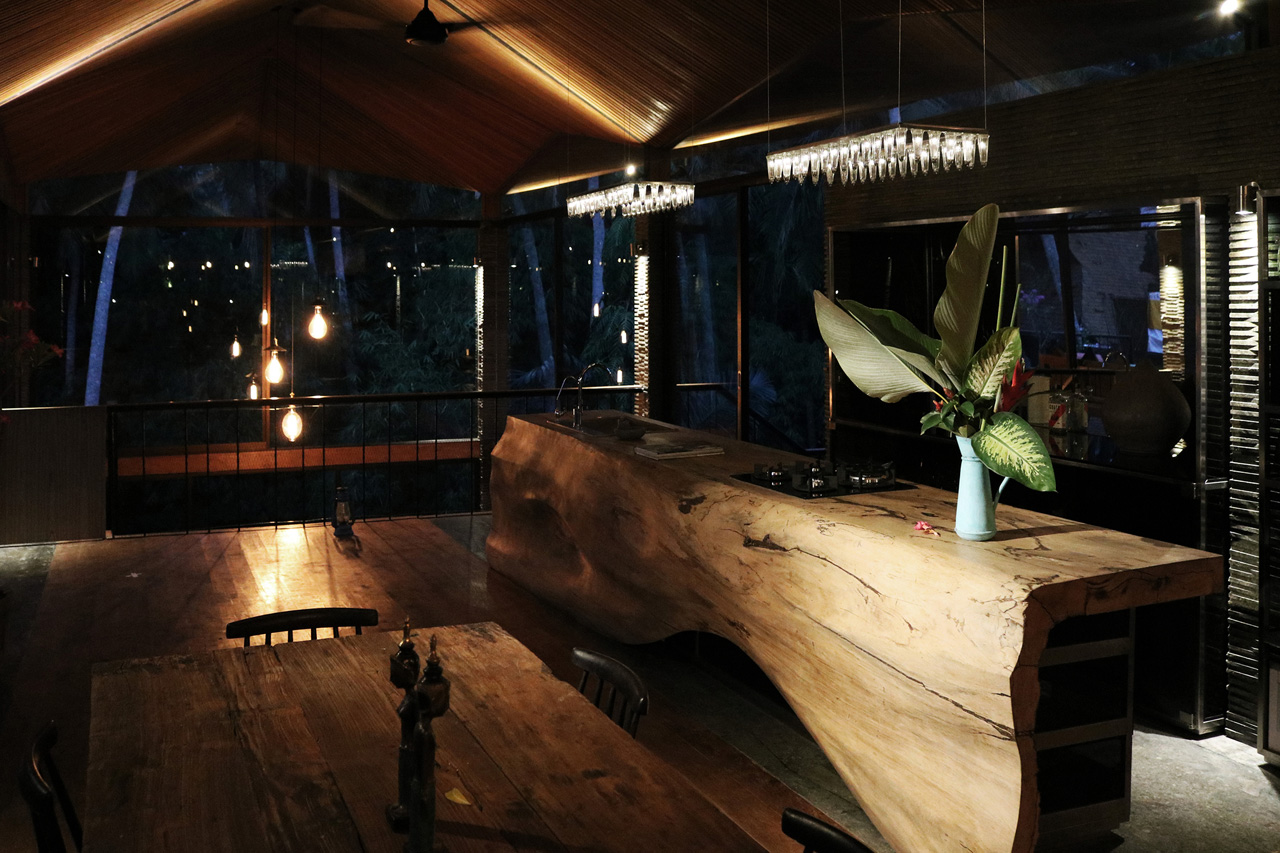 A Spectacular Contemporary Home in a Lush Tropical Environment of Bali, Indonesia by Alexis Dornier (27)