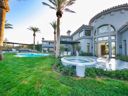 A Spectacular Contemporary Home with Majestic Views of the City, Ocean and Mountains in Beverly Hills by Maxime Jacquet (2)