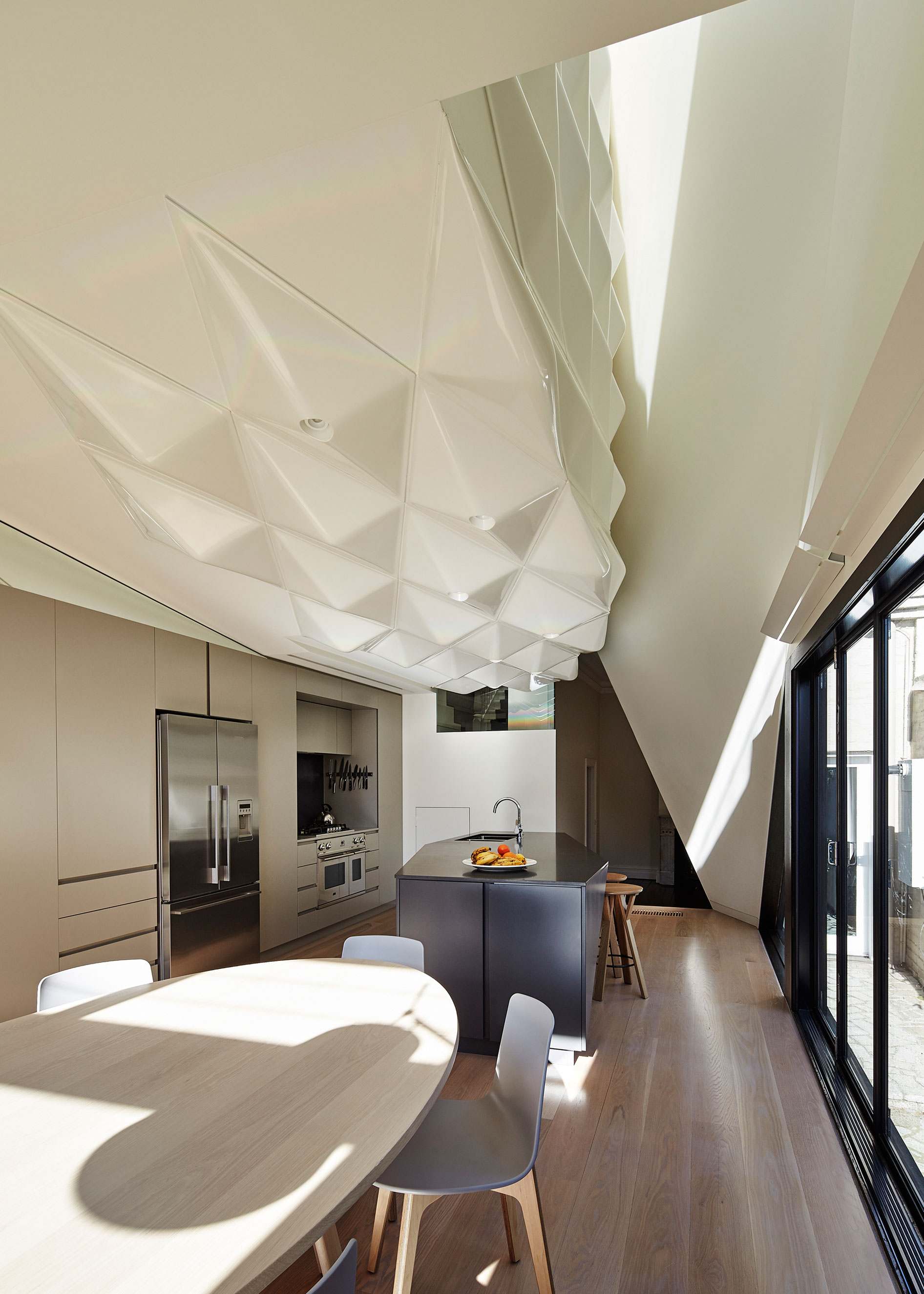 A Striking Contemporary Home with Unique and Warm Atmosphere in Carlton North, Australia by Andrew Simpson Architects (14)