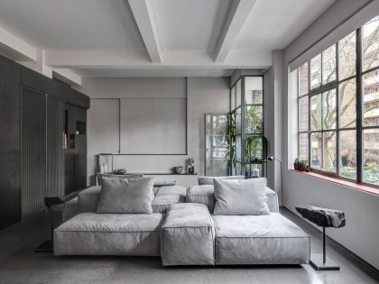 A Striking and Sophisticated Home with a Monochrome Palette in London