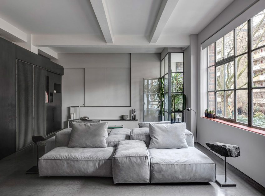 A Striking and Sophisticated Home with a Monochrome Palette in London by APA (1)