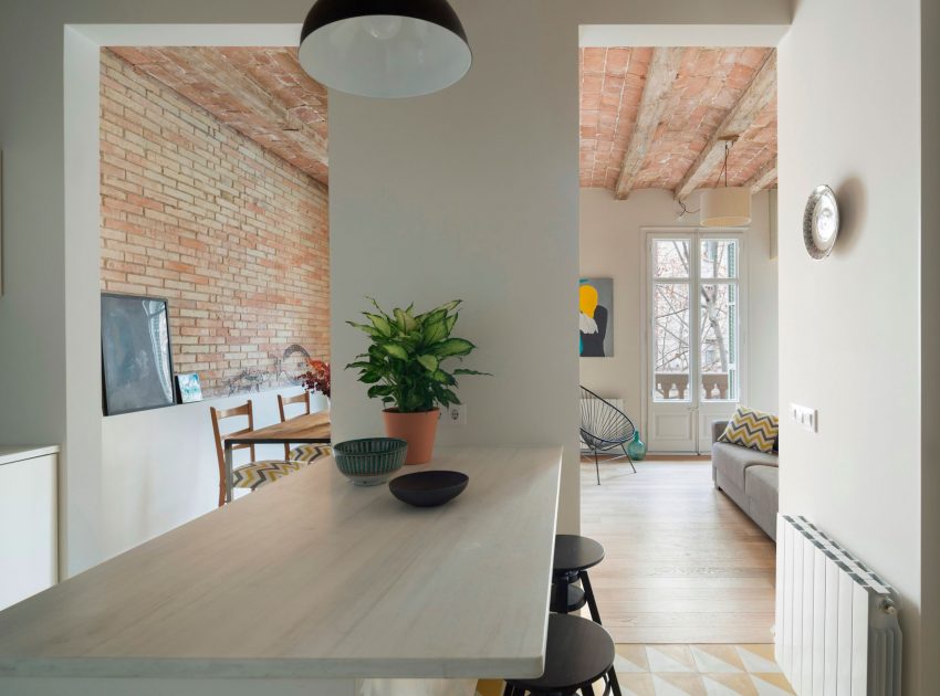 A Striking and Warm Apartment Drenched in Natural Light and Character in Barcelona, Spain by Nook Architects (10)