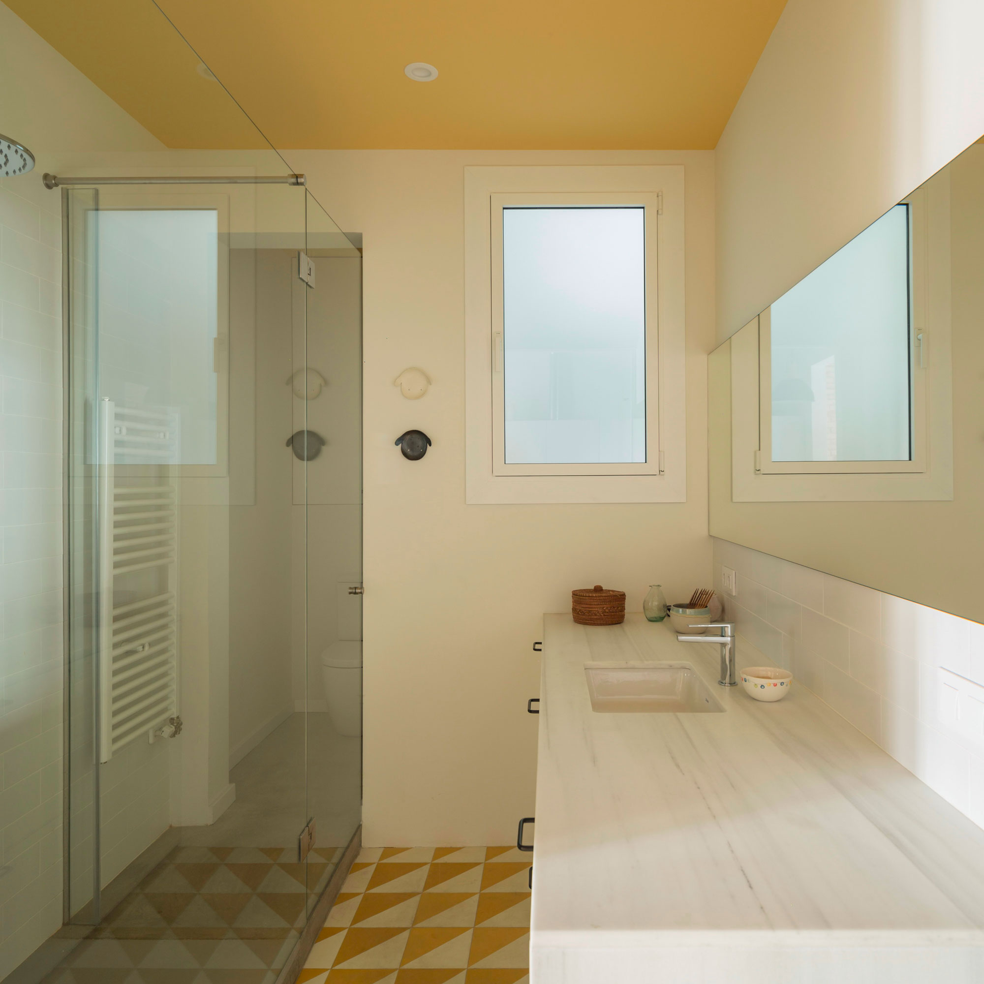 A Striking and Warm Apartment Drenched in Natural Light and Character in Barcelona, Spain by Nook Architects (16)