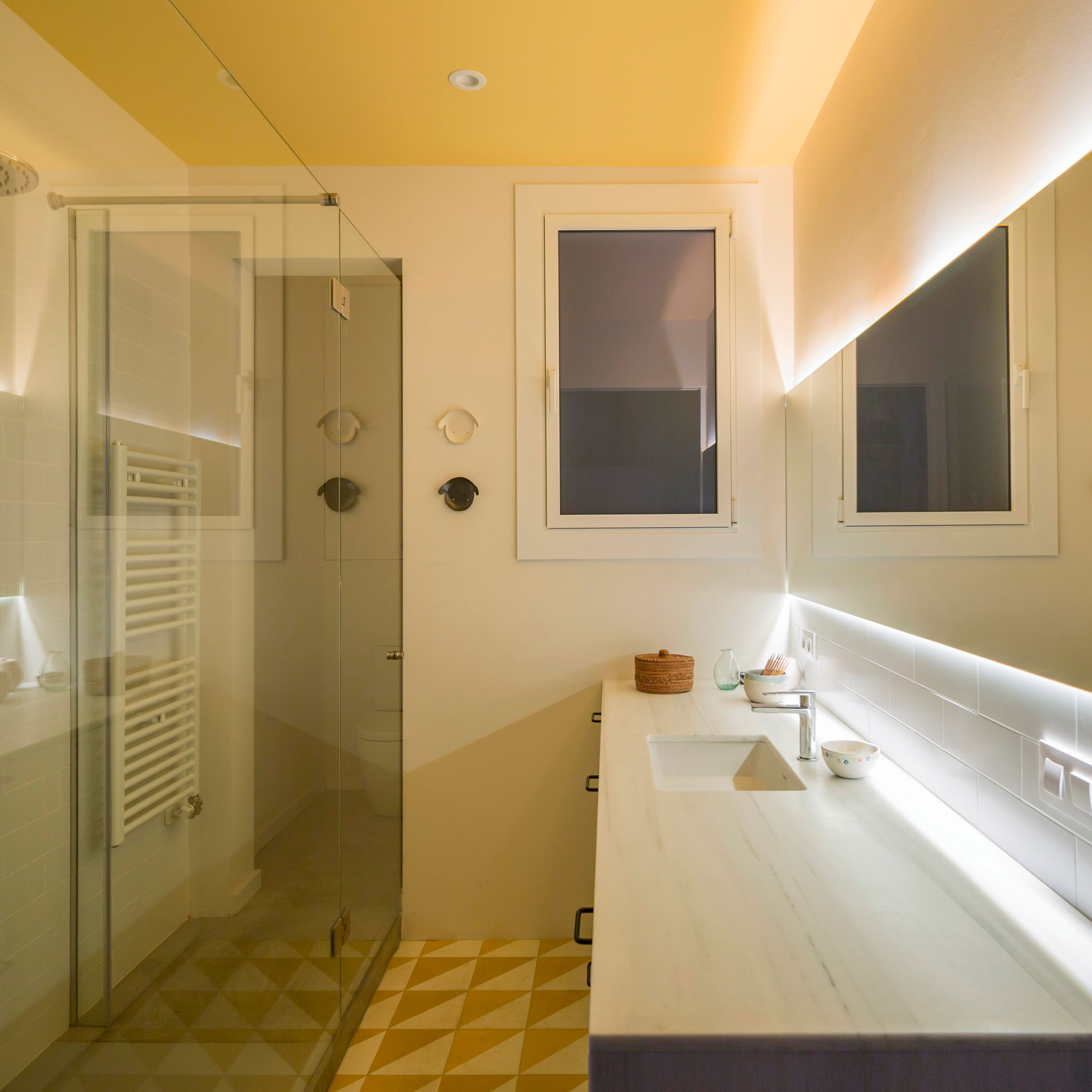 A Striking and Warm Apartment Drenched in Natural Light and Character in Barcelona, Spain by Nook Architects (17)