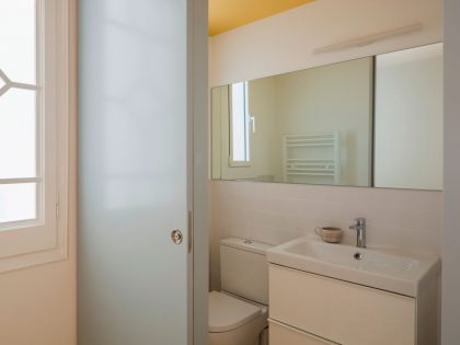 A Striking and Warm Apartment Drenched in Natural Light and Character in Barcelona, Spain by Nook Architects (18)