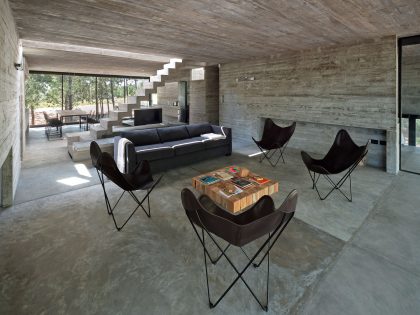 A Stunning Concrete Home Features a Rooftop Pool with Ocean Views in Pinamar, Argentina by Luciano Kruk Arquitectos (13)