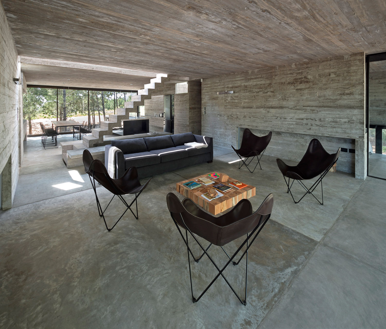 A Stunning Concrete Home Features a Rooftop Pool with Ocean Views in Pinamar, Argentina by Luciano Kruk Arquitectos (13)