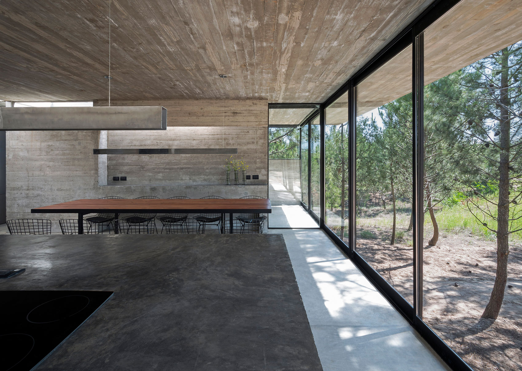 A Stunning Concrete Home Features a Rooftop Pool with Ocean Views in Pinamar, Argentina by Luciano Kruk Arquitectos (16)