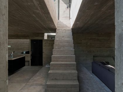 A Stunning Concrete Home Features a Rooftop Pool with Ocean Views in Pinamar, Argentina by Luciano Kruk Arquitectos (23)