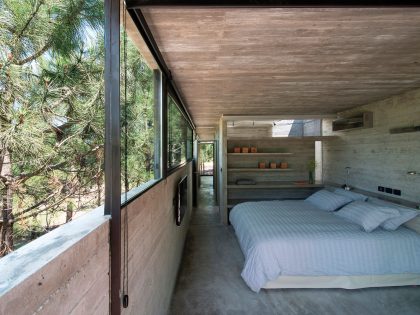 A Stunning Concrete Home Features a Rooftop Pool with Ocean Views in Pinamar, Argentina by Luciano Kruk Arquitectos (24)