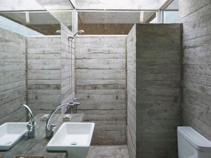A Stunning Concrete Home Features a Rooftop Pool with Ocean Views in Pinamar, Argentina by Luciano Kruk Arquitectos (32)