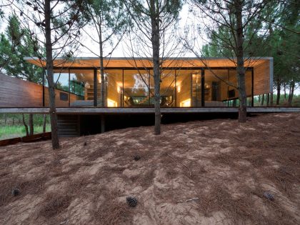 A Stunning Concrete Home Features a Rooftop Pool with Ocean Views in Pinamar, Argentina by Luciano Kruk Arquitectos (37)