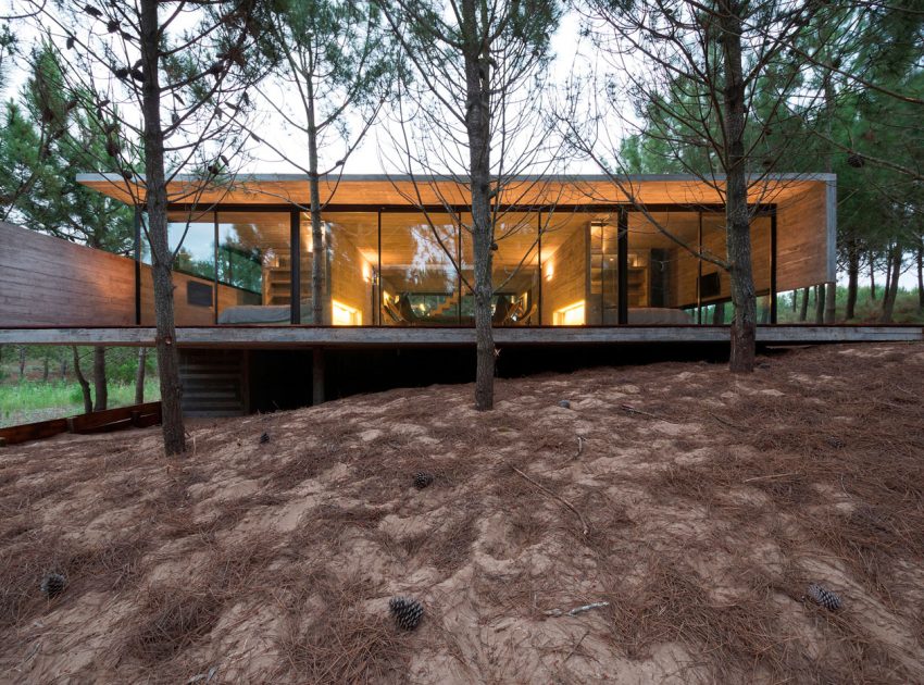 A Stunning Concrete Home Features a Rooftop Pool with Ocean Views in Pinamar, Argentina by Luciano Kruk Arquitectos (37)