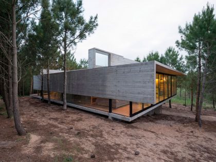 A Stunning Concrete Home Features a Rooftop Pool with Ocean Views in Pinamar, Argentina by Luciano Kruk Arquitectos (40)