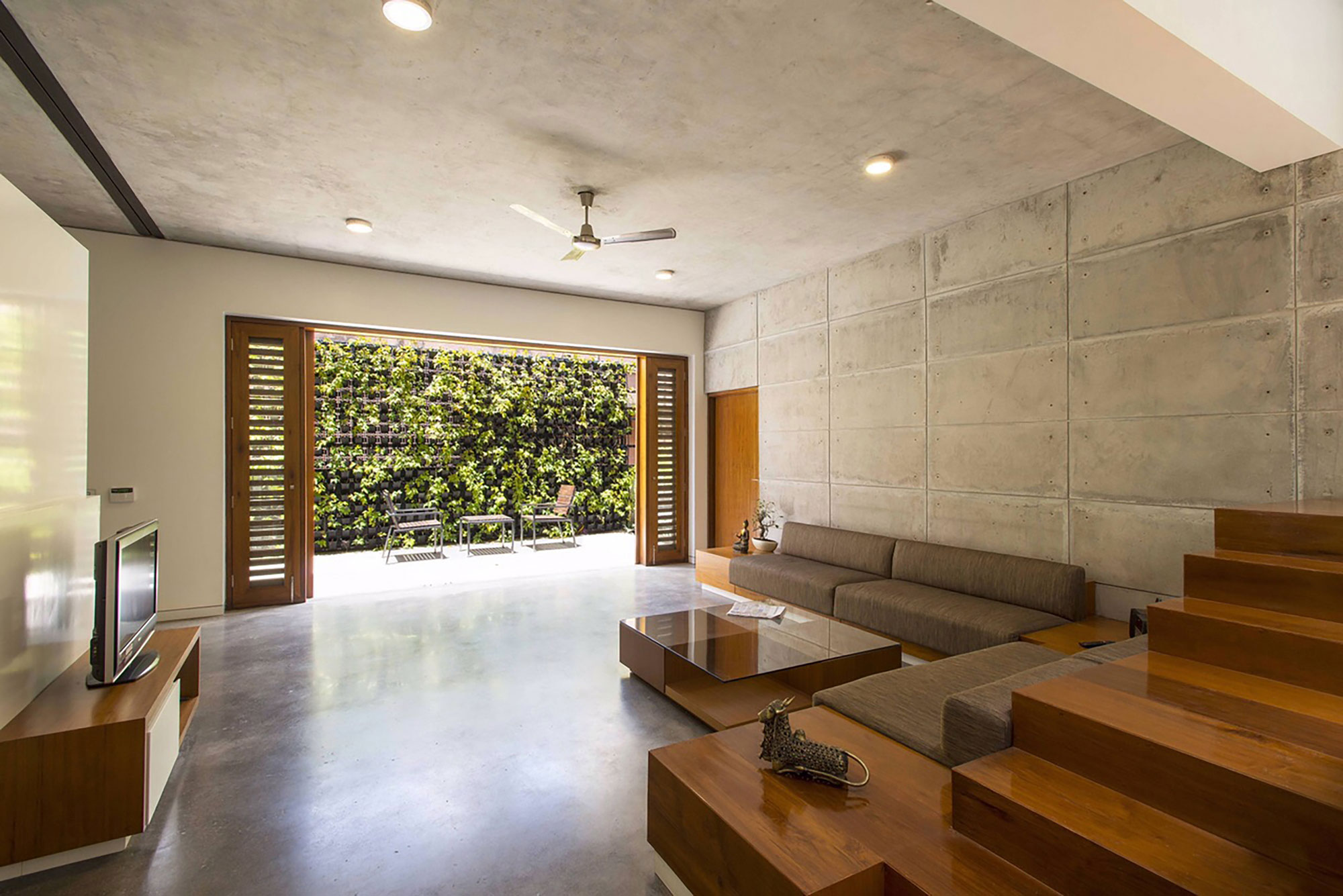 A Stunning Concrete House with Modern and Elegant Interior in Bengaluru, India by Architectural Paradigm (10)
