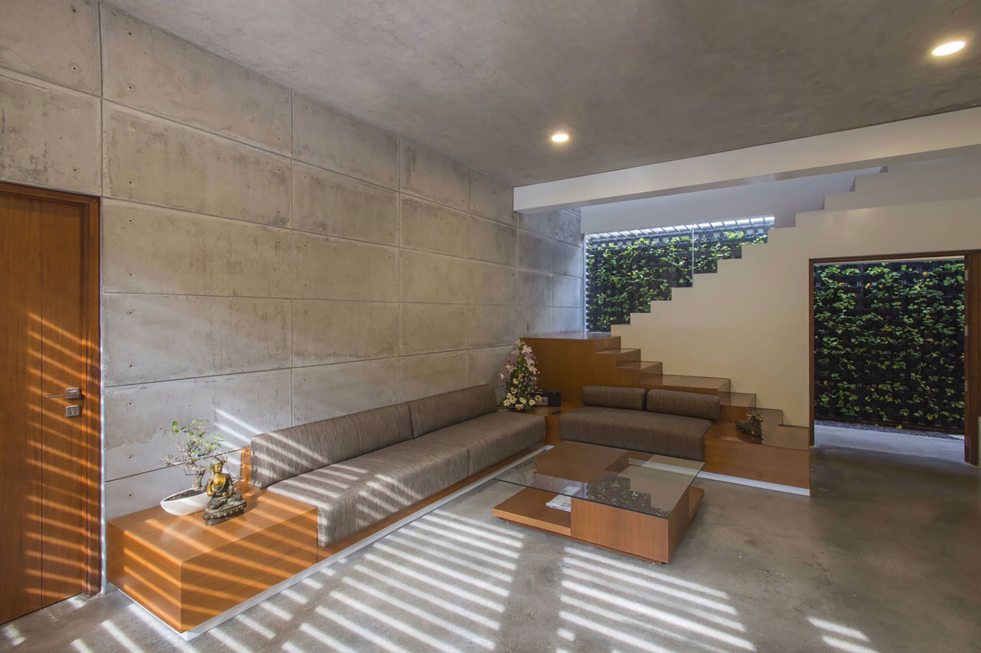 A Stunning Concrete House with Modern and Elegant Interior in Bengaluru, India by Architectural Paradigm (11)