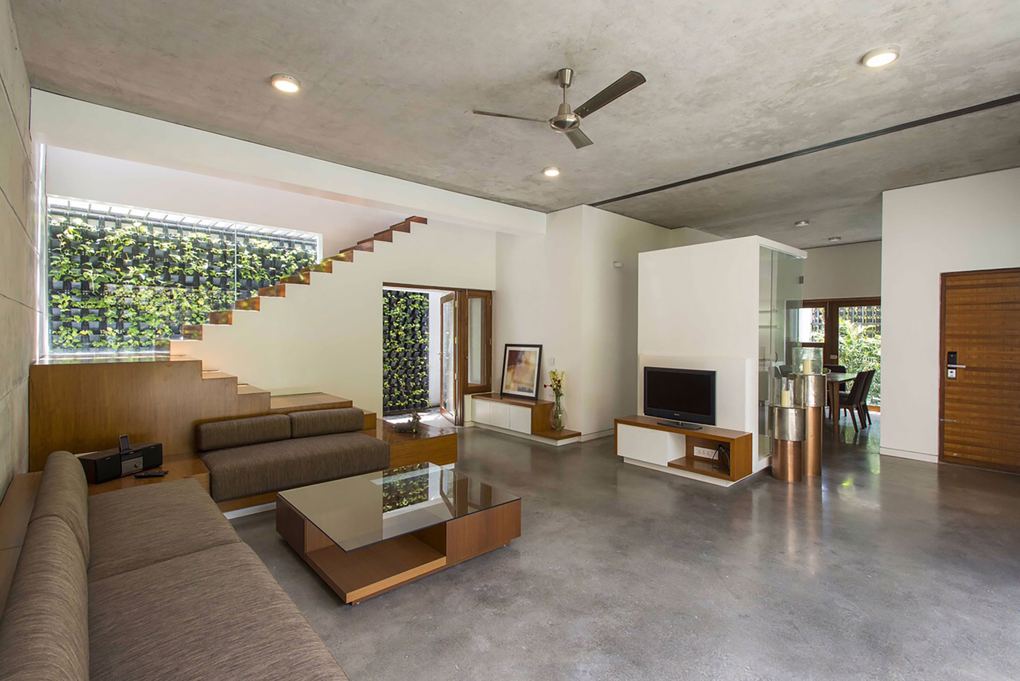 A Stunning Concrete House with Modern and Elegant Interior in Bengaluru, India by Architectural Paradigm (13)