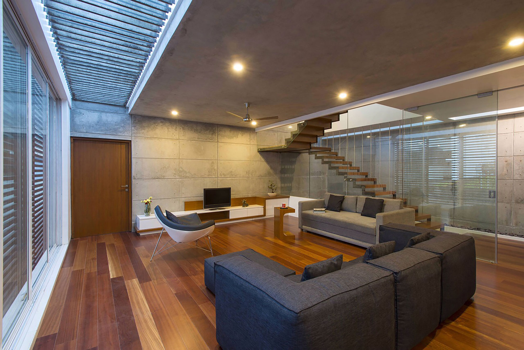A Stunning Concrete House with Modern and Elegant Interior in Bengaluru, India by Architectural Paradigm (16)