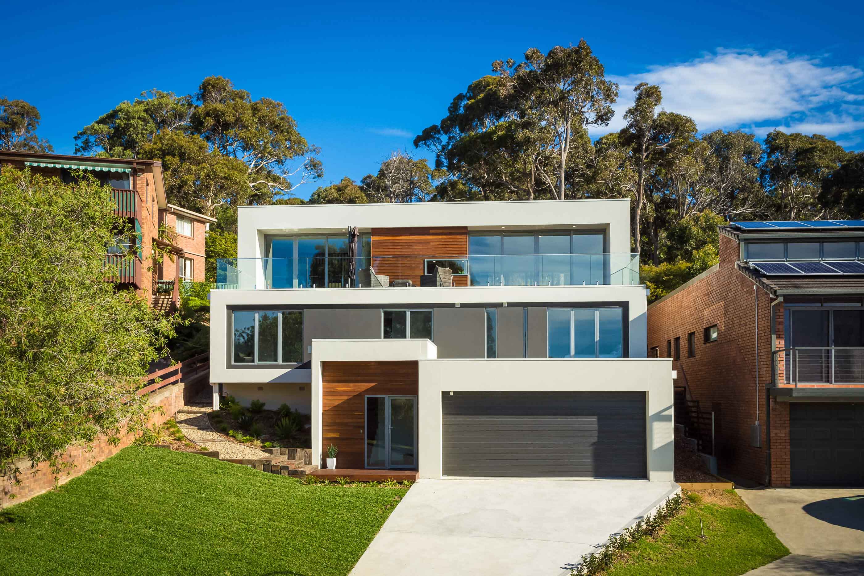 A Stunning Contemporary Home with Majestic Ocean Views of Tathra, Australia by Dream Design Build (1)