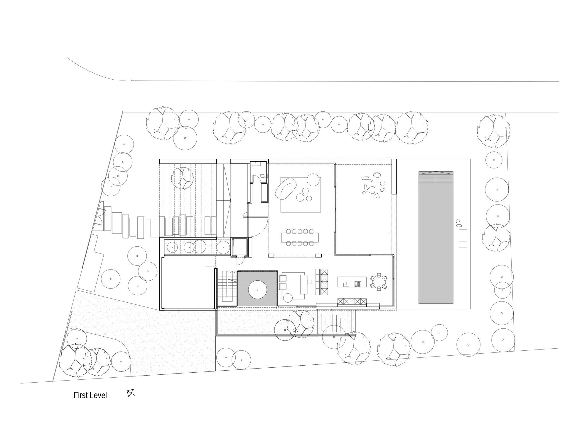 A Stunning Contemporary House Plays with Shadows in Tel Aviv, Israel by Pitsou Kedem Architects (36)