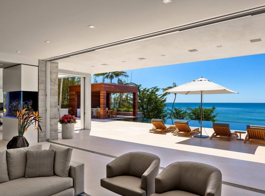 A Stunning Contemporary Oceanfront Home with Magnificent Ocean Views in Malibu by Burdge & Associates (13)