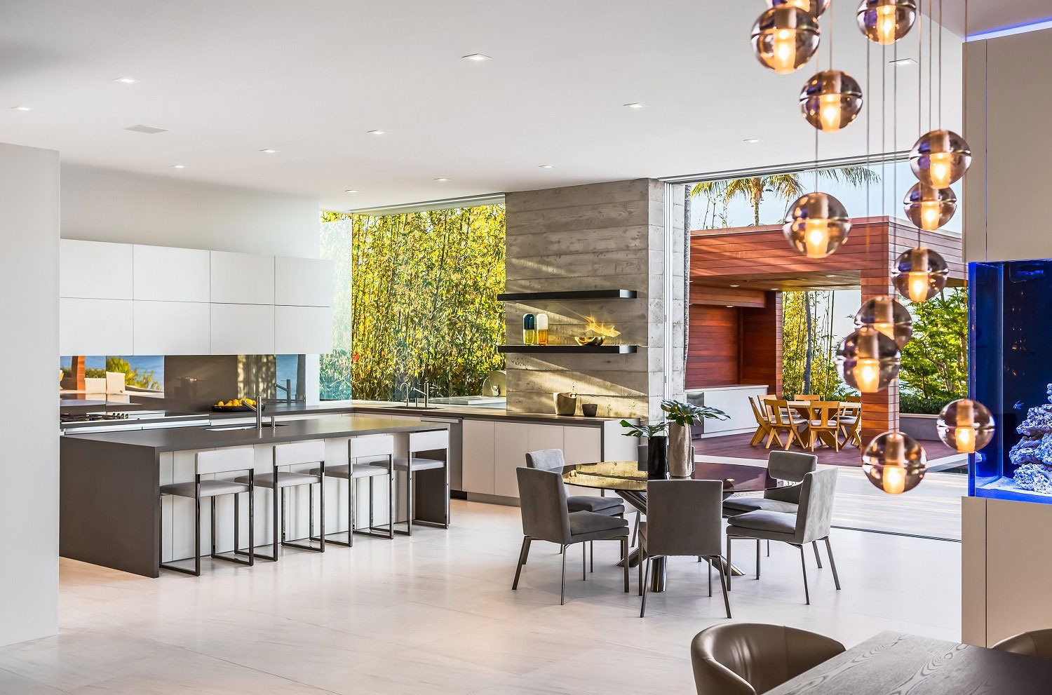 A Stunning Contemporary Oceanfront Home with Magnificent Ocean Views in Malibu by Burdge & Associates (14)