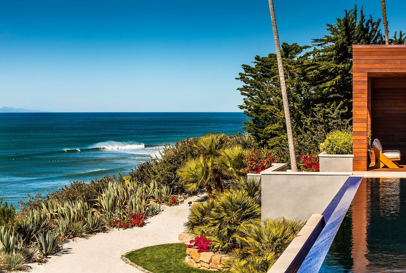 A Stunning Contemporary Oceanfront Home with Magnificent Ocean Views in Malibu by Burdge & Associates (3)