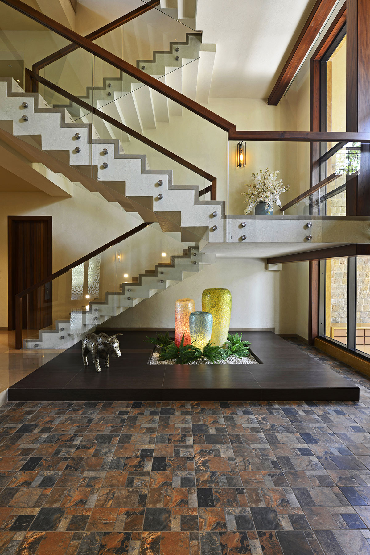 A Stunning Contemporary Villa with Open and Airy Interiors in the Khandala Valley, India by GA design (15)