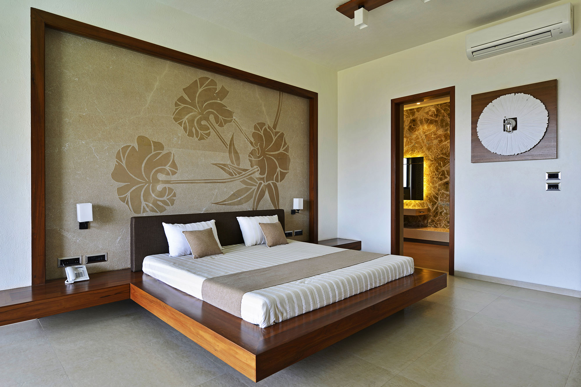 A Stunning Contemporary Villa with Open and Airy Interiors in the Khandala Valley, India by GA design (19)