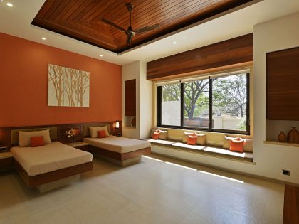 A Stunning Contemporary Villa with Open and Airy Interiors in the Khandala Valley, India by GA design (24)