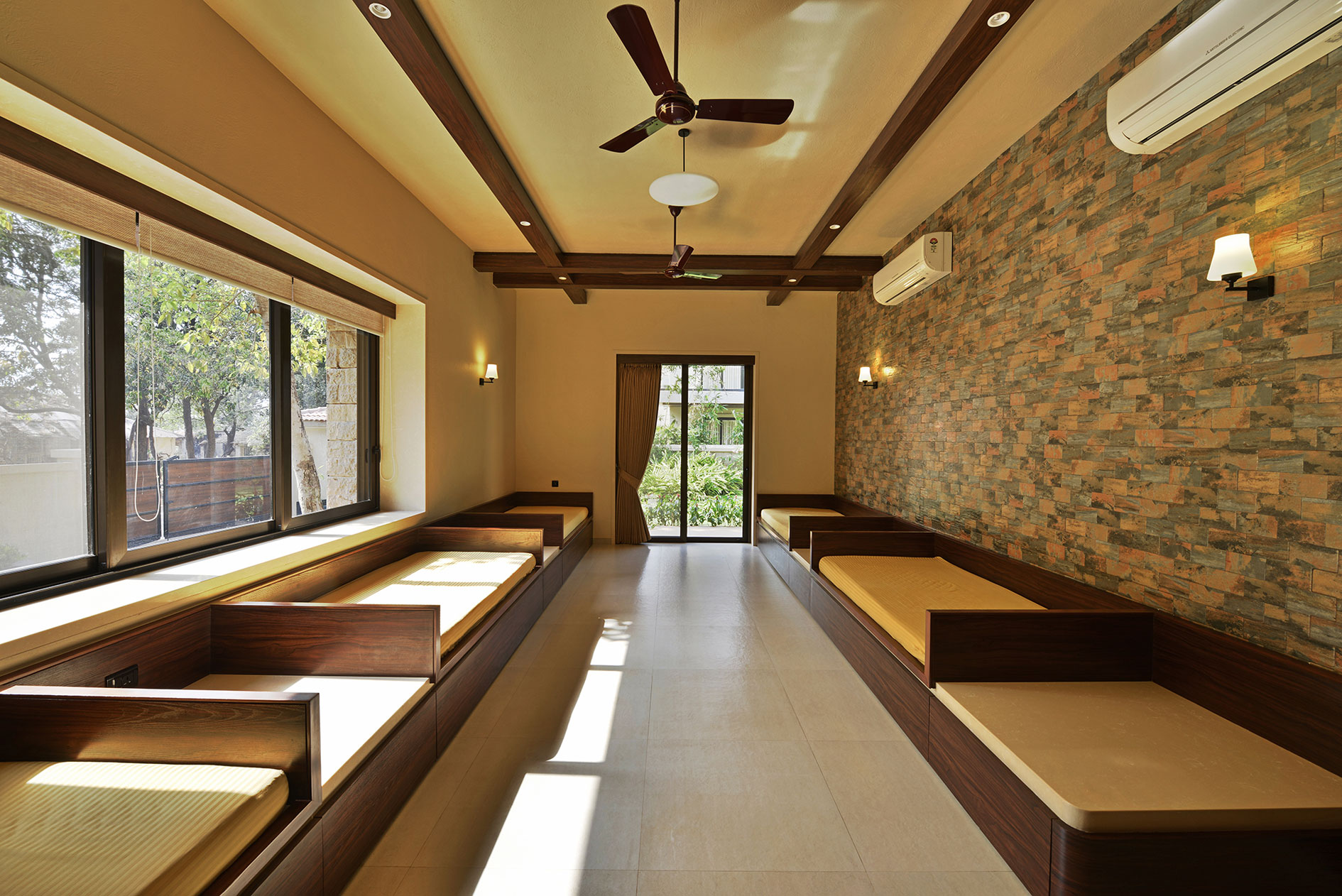 A Stunning Contemporary Villa with Open and Airy Interiors in the Khandala Valley, India by GA design (26)