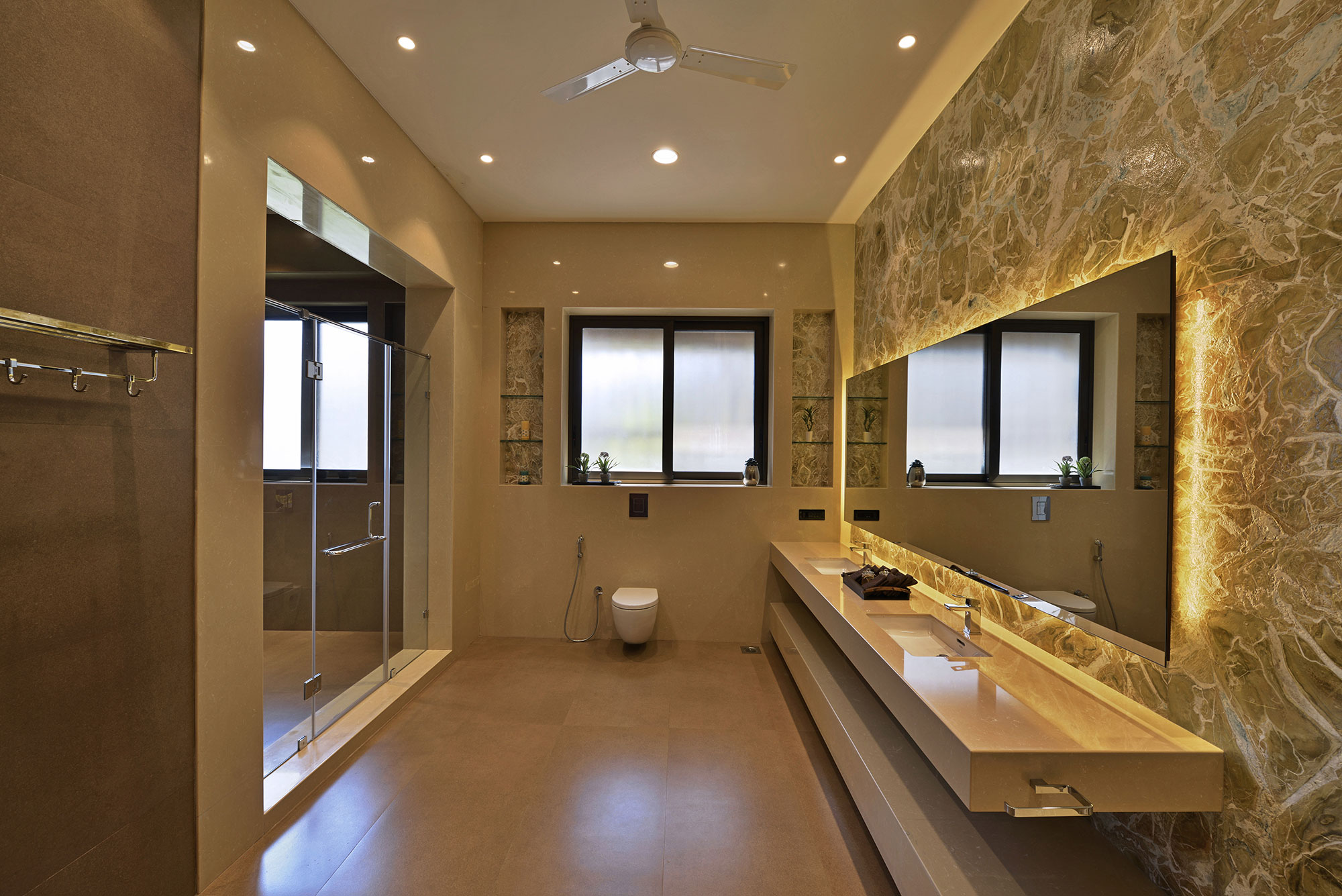 A Stunning Contemporary Villa with Open and Airy Interiors in the Khandala Valley, India by GA design (28)