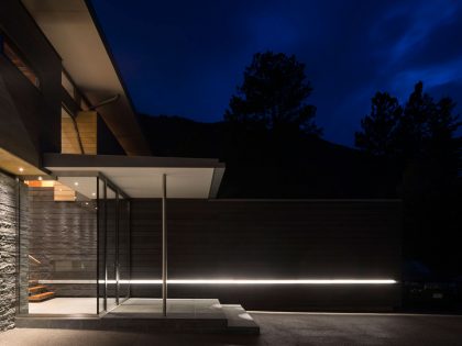 A Stunning Modern Home with Wonderful Views Over the Rocky Mountains in Aspen, Colorado by Bohlin Cywinski Jackson (11)