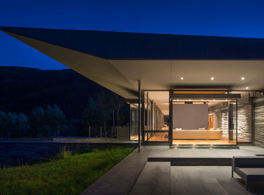 A Stunning Modern Home with Wonderful Views Over the Rocky Mountains in Aspen, Colorado by Bohlin Cywinski Jackson (13)