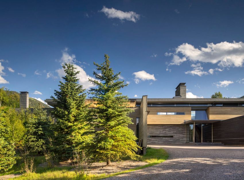 A Stunning Modern Home with Wonderful Views Over the Rocky Mountains in Aspen, Colorado by Bohlin Cywinski Jackson (2)