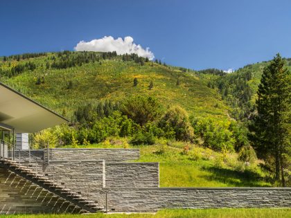 A Stunning Modern Home with Wonderful Views Over the Rocky Mountains in Aspen, Colorado by Bohlin Cywinski Jackson (3)