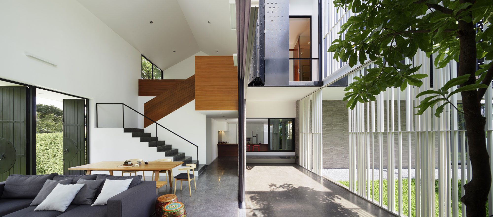 A Stunning Modern Tropical House in the Suburbs of Bangkok, Thailand by Ayutt and Associates Design (11)