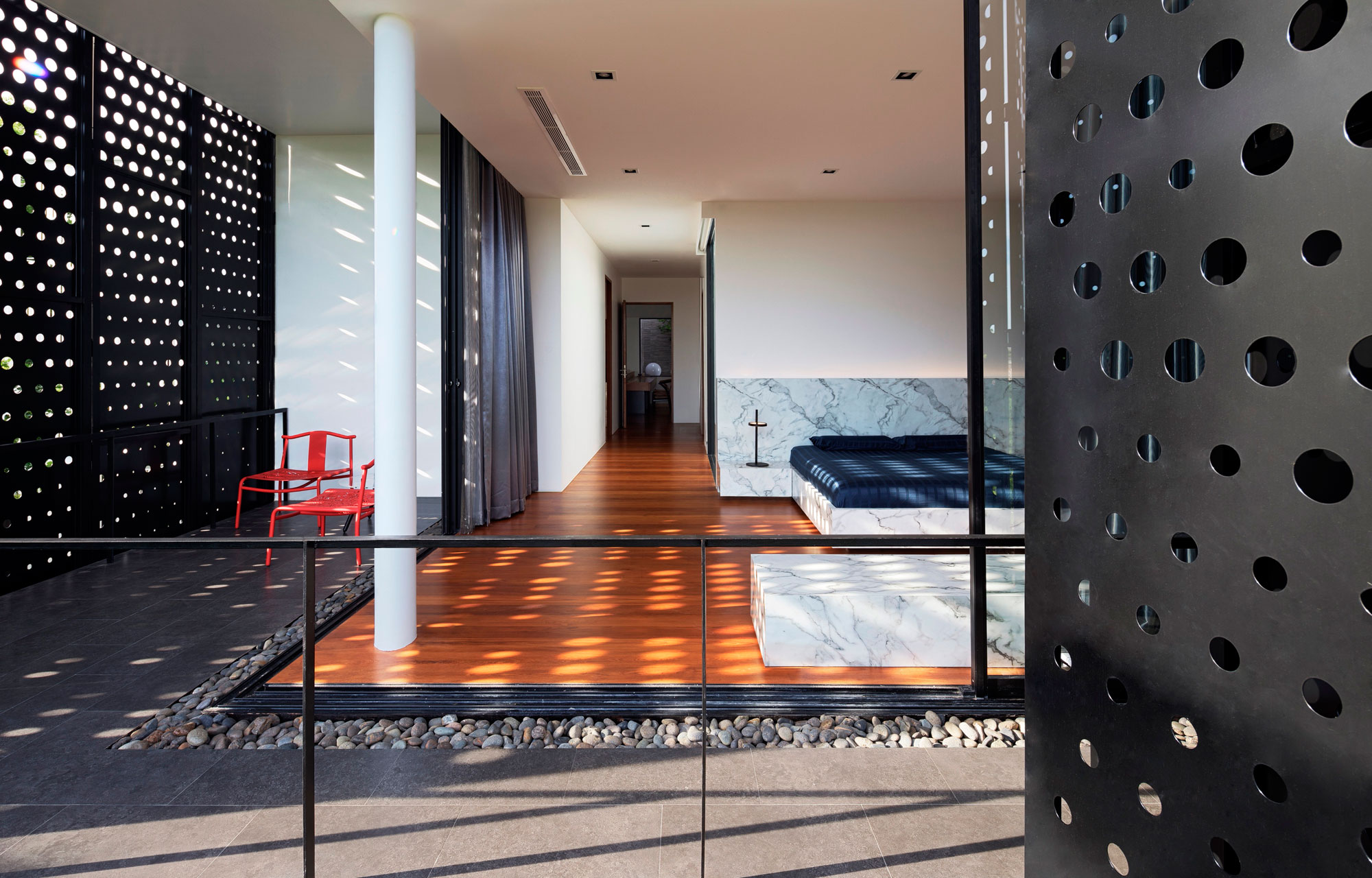 A Stunning Modern Tropical House in the Suburbs of Bangkok, Thailand by Ayutt and Associates Design (17)