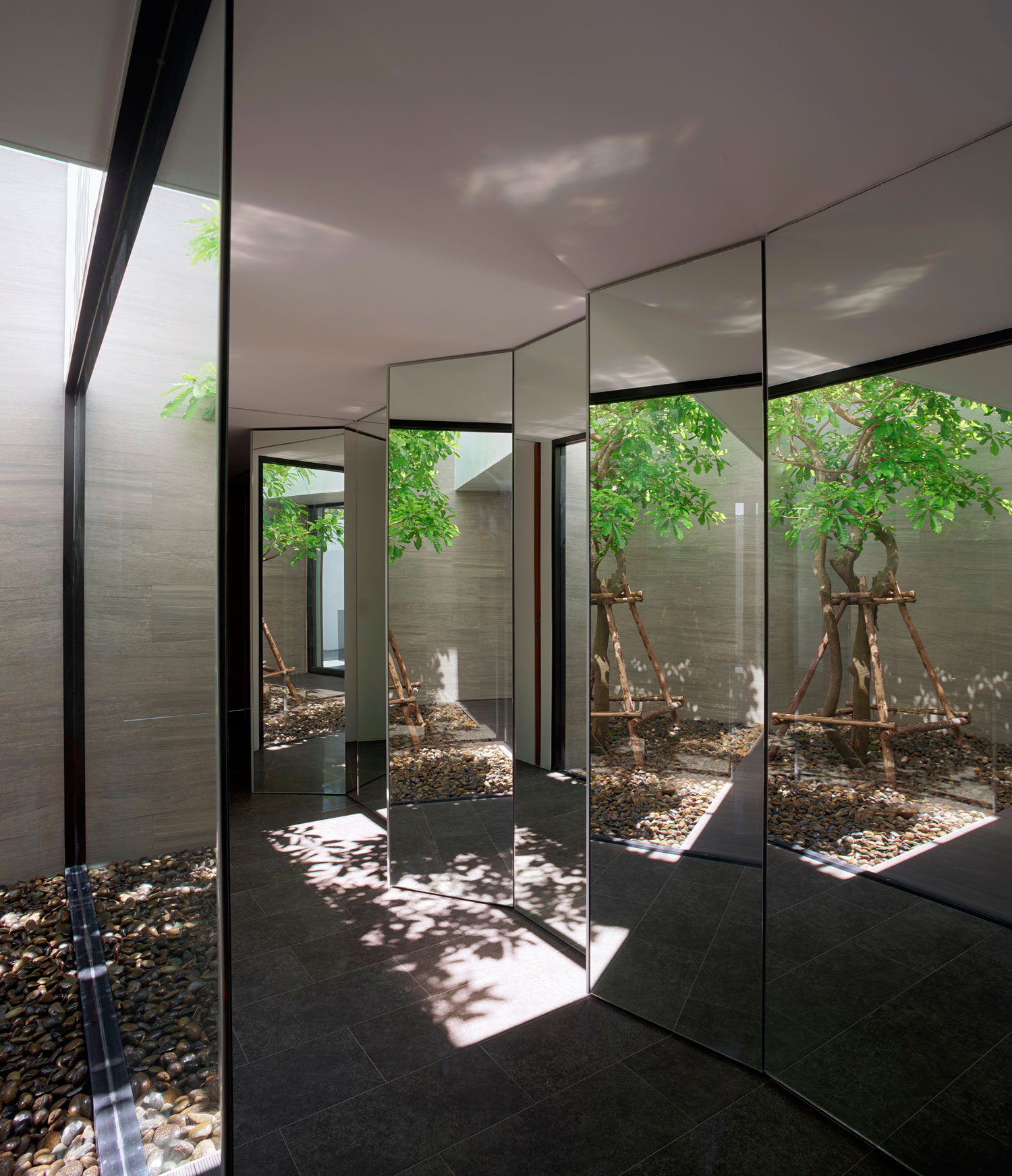 A Stunning Modern Tropical House in the Suburbs of Bangkok, Thailand by Ayutt and Associates Design (20)