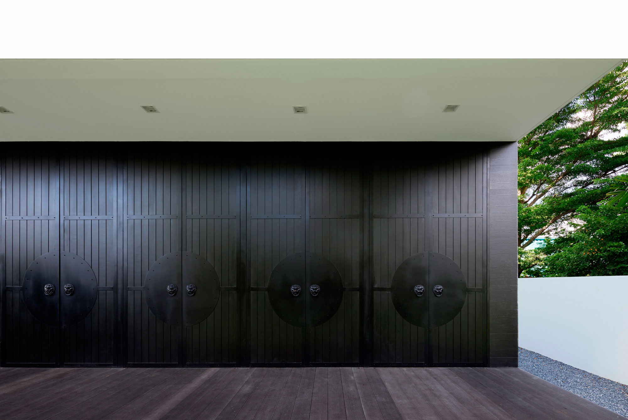 A Stunning Modern Tropical House in the Suburbs of Bangkok, Thailand by Ayutt and Associates Design (8)