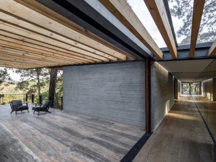 A Stunning Woodland Home Under the Trees in Avándaro, México by BROISSINarchitects (11)