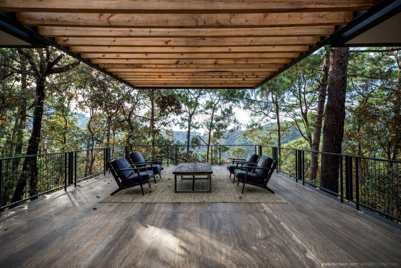 A Stunning Woodland Home Under the Trees in Avándaro, México by BROISSINarchitects (12)