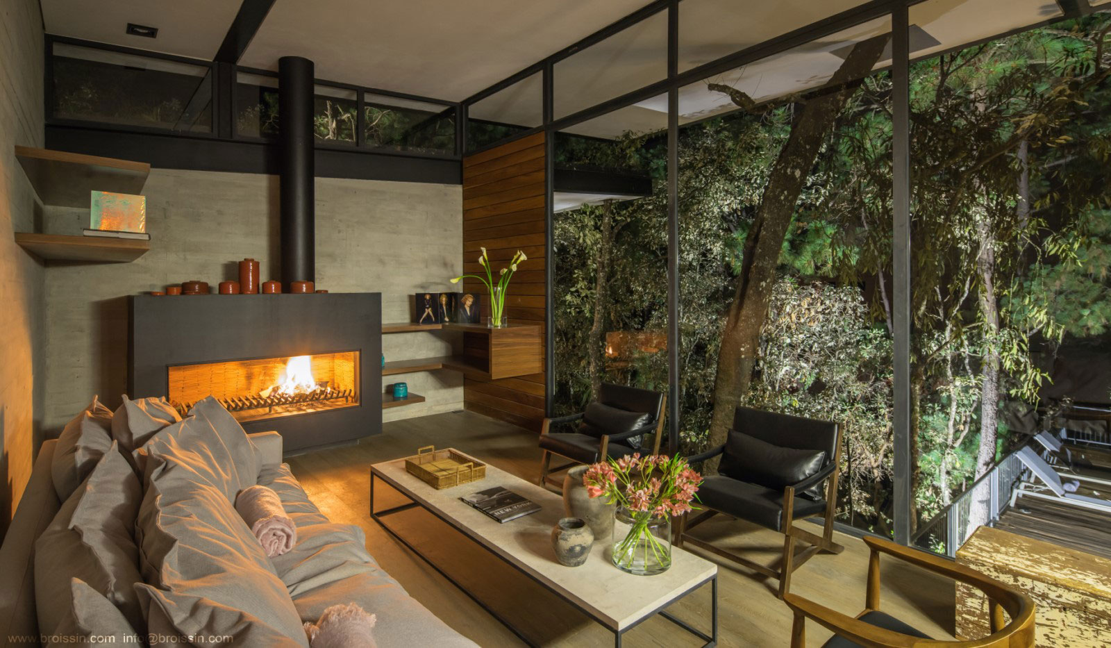 A Stunning Woodland Home Under the Trees in Avándaro, México by BROISSINarchitects (14)