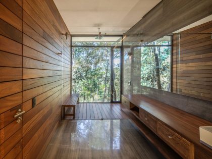 A Stunning Woodland Home Under the Trees in Avándaro, México by BROISSINarchitects (16)