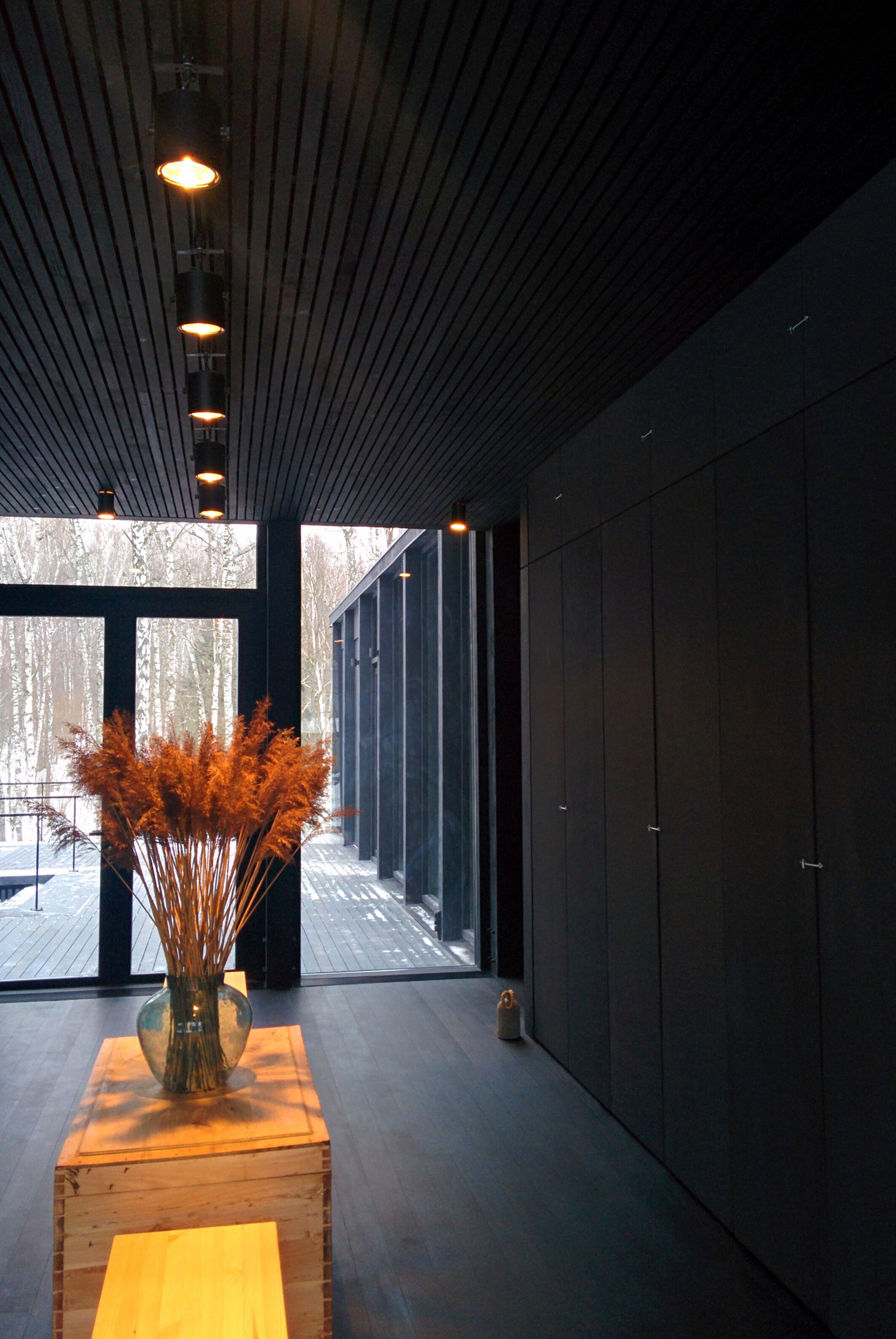 A Stunning and Sophisticated Guest Home in Moscow, Russia by FAS(t) Architects (11)