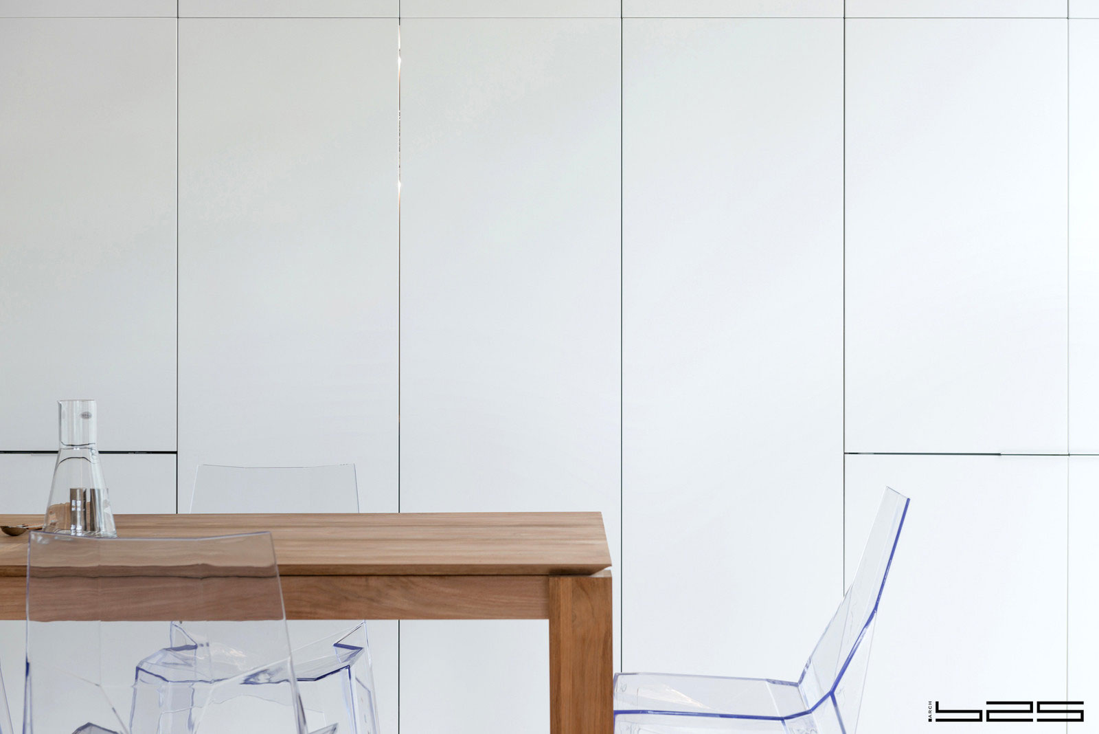 A Stylish Apartment with Concrete Walls and Glass Elements in Moscow, Russia by ARCH (13)